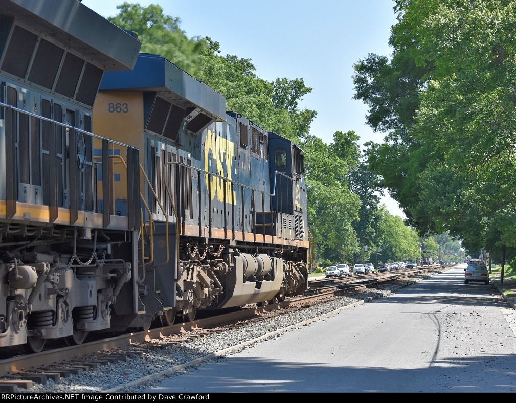 CSX 863